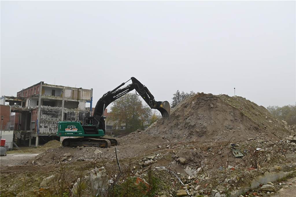 Impressionen vom Abriss der Ladenzeile Wulfener Markt in Dorsten