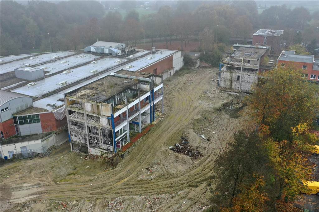 Impressionen vom Abriss der Ladenzeile Wulfener Markt in Dorsten