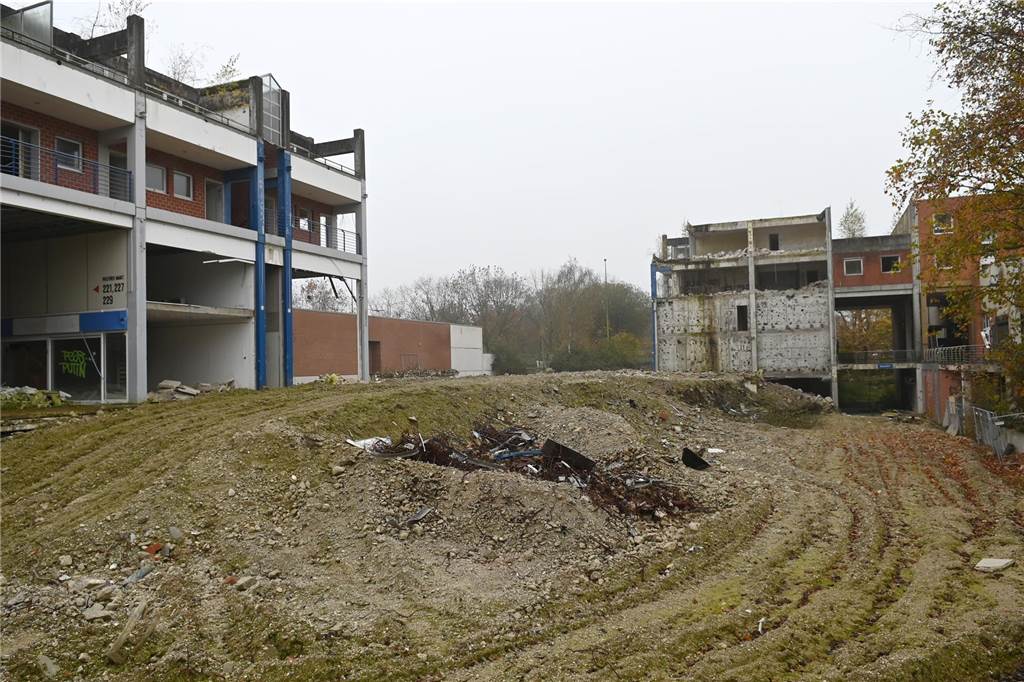 Impressionen vom Abriss der Ladenzeile Wulfener Markt in Dorsten