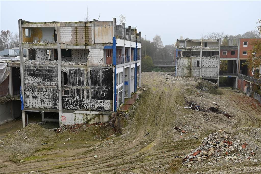 Impressionen vom Abriss der Ladenzeile Wulfener Markt in Dorsten