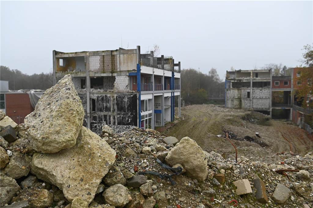 Impressionen vom Abriss der Ladenzeile Wulfener Markt in Dorsten