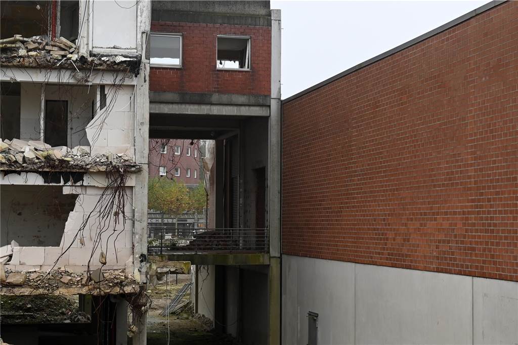 Impressionen vom Abriss der Ladenzeile Wulfener Markt in Dorsten