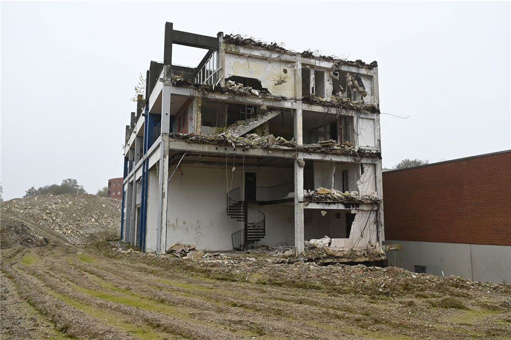 Impressionen vom Abriss der Ladenzeile Wulfener Markt in Dorsten