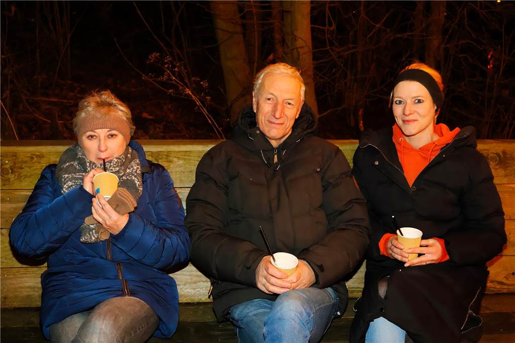 Impressionen vom Auftakt des Adventsmarktes der Oude Marie in Dorsten am Freitagabend (20.12.)
