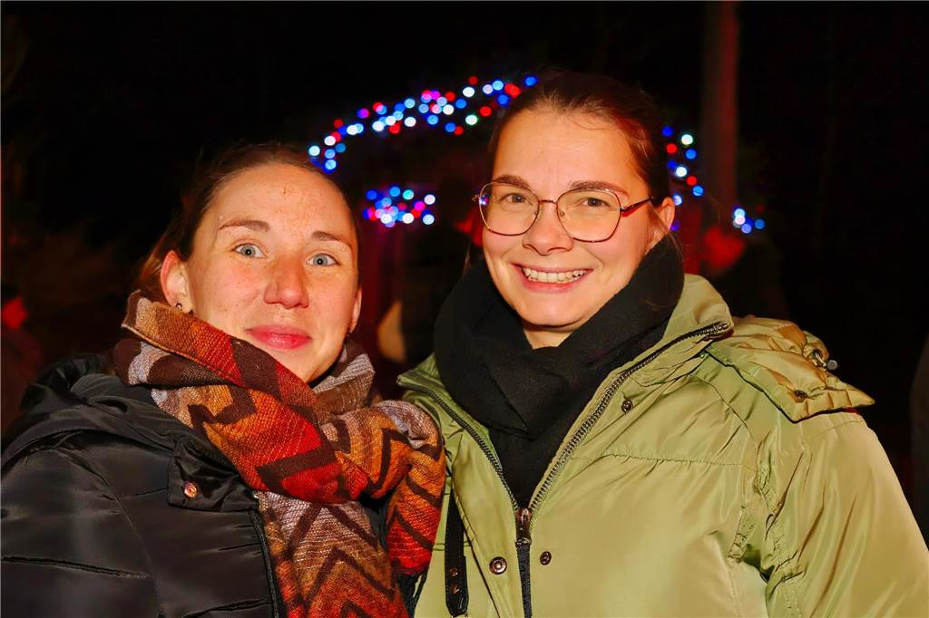 Impressionen vom Auftakt des Adventsmarktes der Oude Marie in Dorsten am Freitagabend (20.12.)