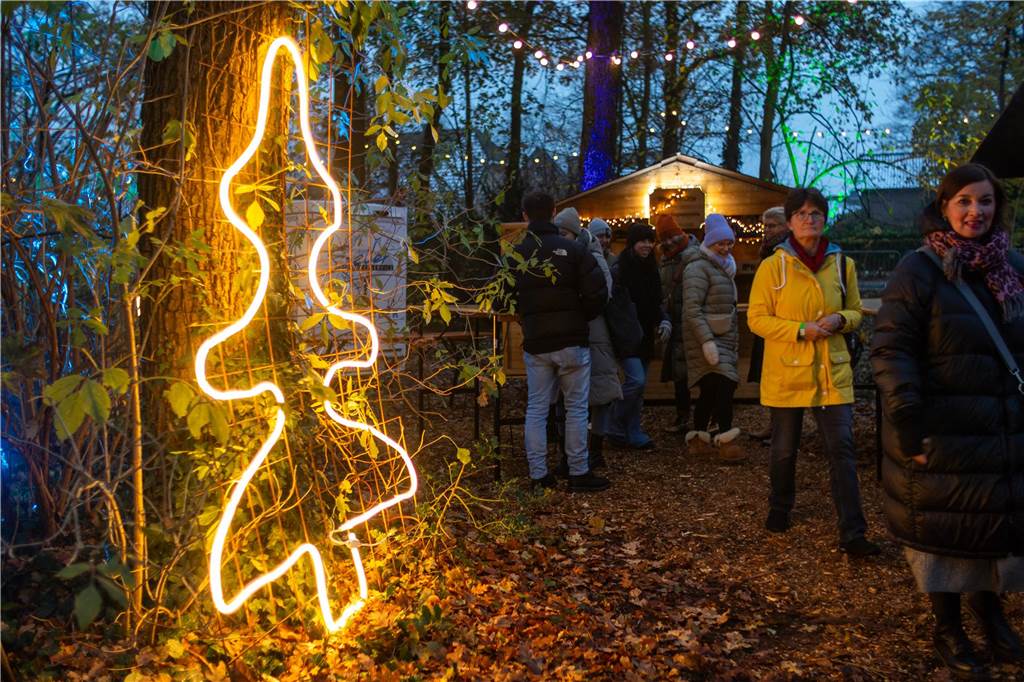 Impressionen vom Auftakt des Lichterfestes im Wenninghof 2023. 