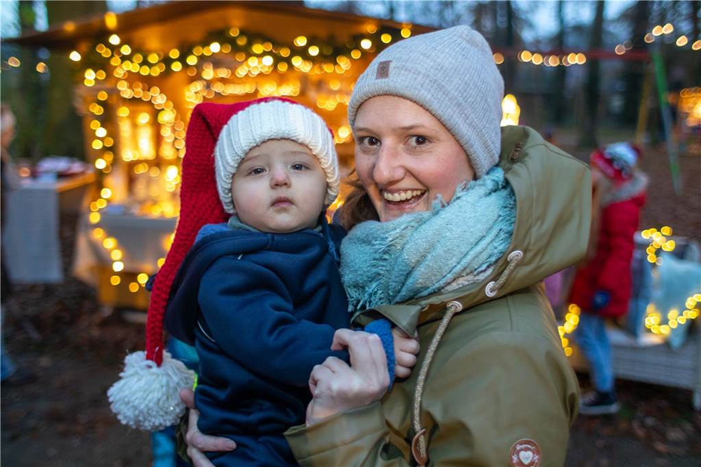 Impressionen vom Auftakt des Lichterfestes im Wenninghof 2023. 