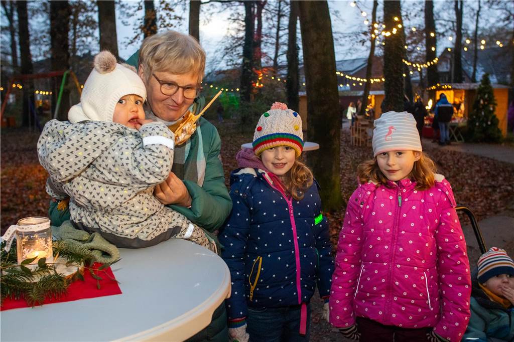 Impressionen vom Auftakt des Lichterfestes im Wenninghof 2023. 