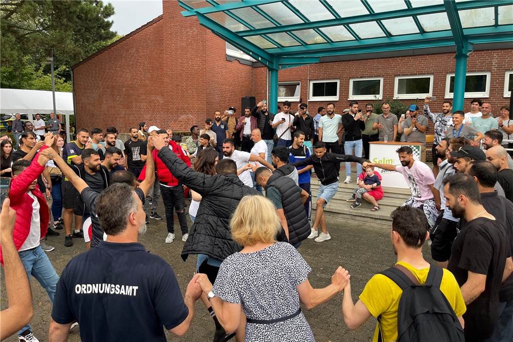 Impressionen vom Begegnungsfest mit Flüchtlingen am Samstag (19. August) auf dem Gelände des Förderzentrums Nord.