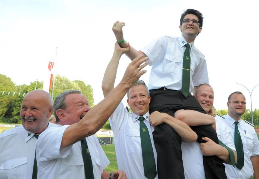 Impressionen vom doppelten Königsschießen in Schwerte.