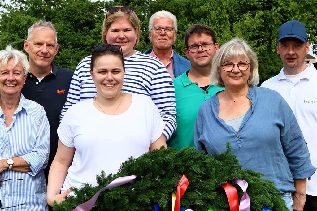 Impressionen vom Maibaumaufstellen der Schützen Haltern-West