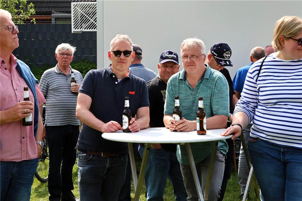 Impressionen vom Maibaumaufstellen der Schützen Haltern-West