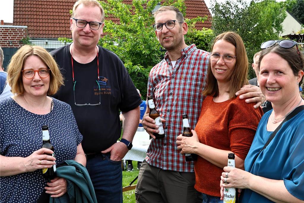 Impressionen vom Maibaumaufstellen der Schützen Haltern-West