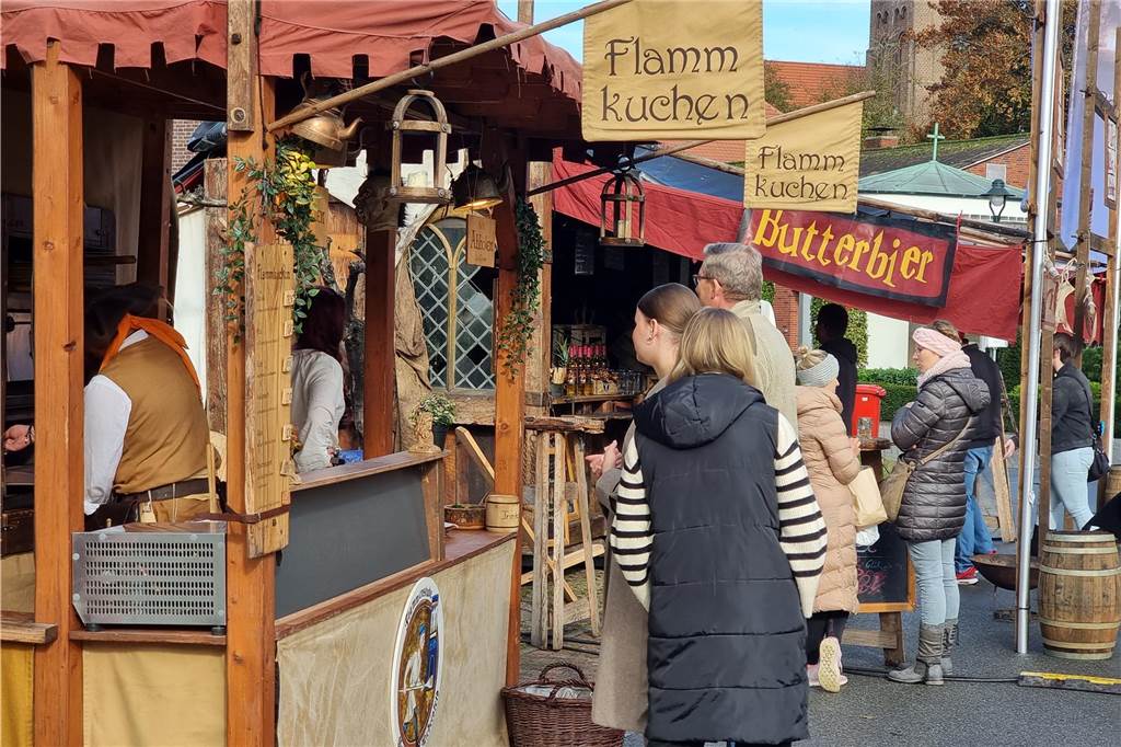 Impressionen vom Mittelaltermarkt-Auftakt in Oeding 2023