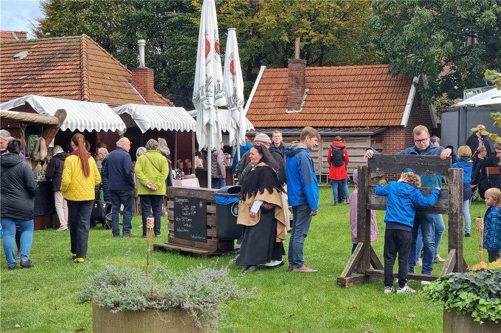Impressionen vom Mittelaltermarkt-Auftakt in Oeding 2023