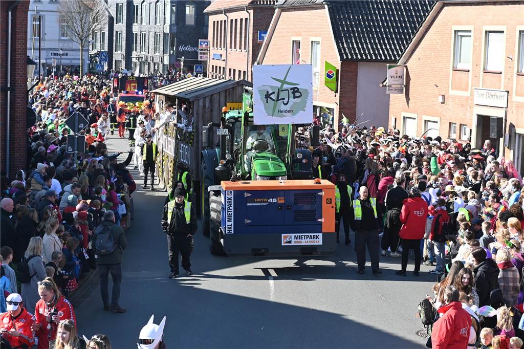 Impressionen vom Raesfelder Rosenmontagszug 2025