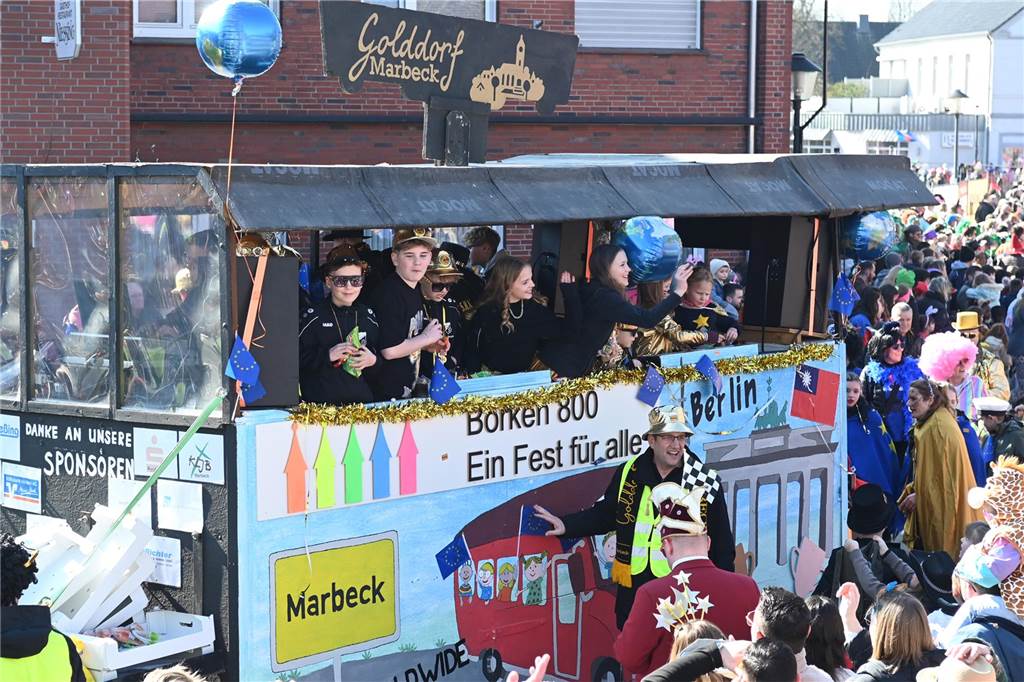 Impressionen vom Raesfelder Rosenmontagszug 2025