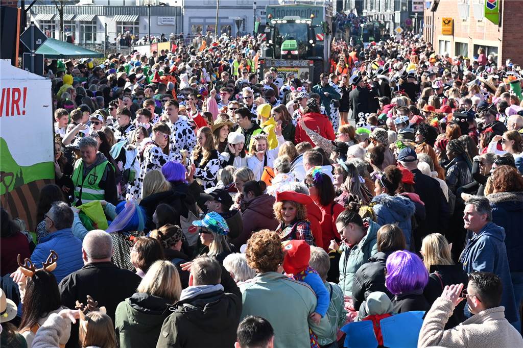 Impressionen vom Raesfelder Rosenmontagszug 2025