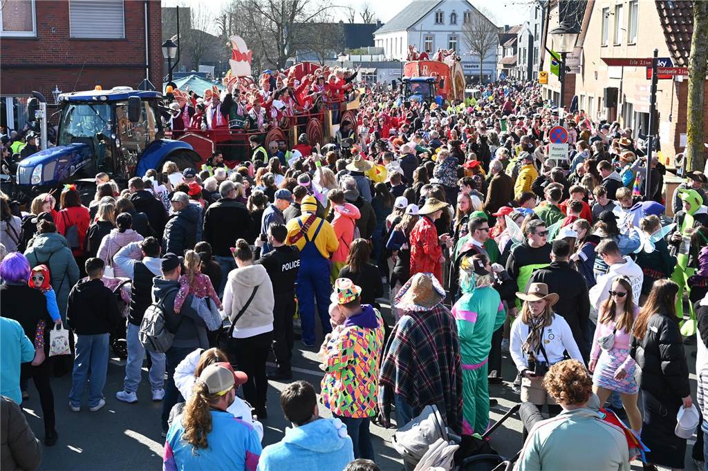 Impressionen vom Raesfelder Rosenmontagszug 2025