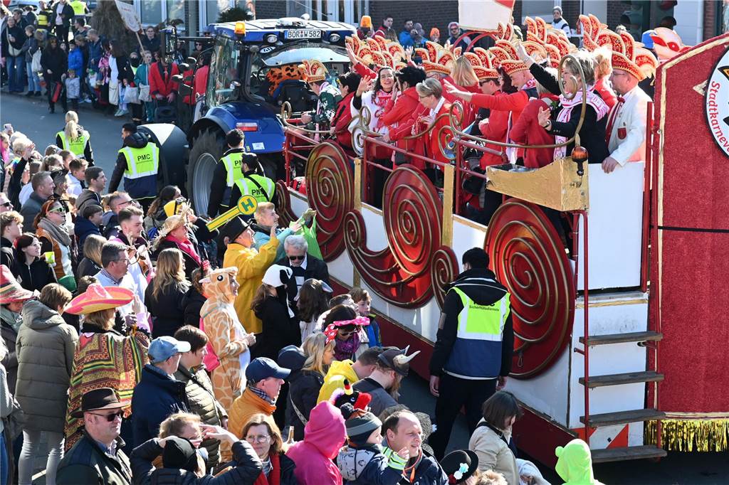 Impressionen vom Raesfelder Rosenmontagszug 2025