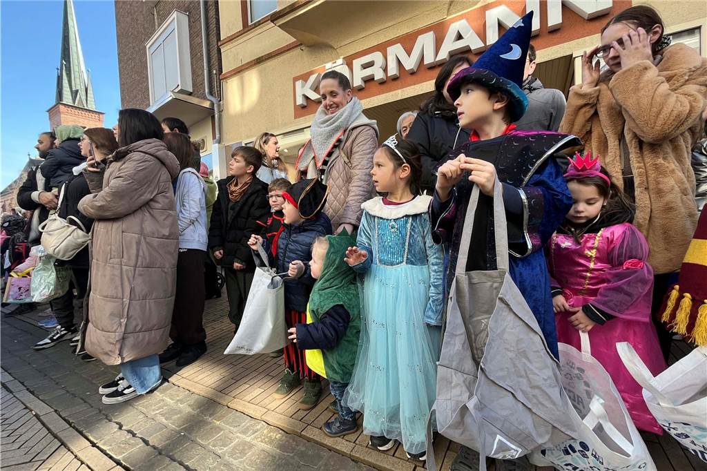 Impressionen vom Rosenmontagszug 2025 in Dorsten