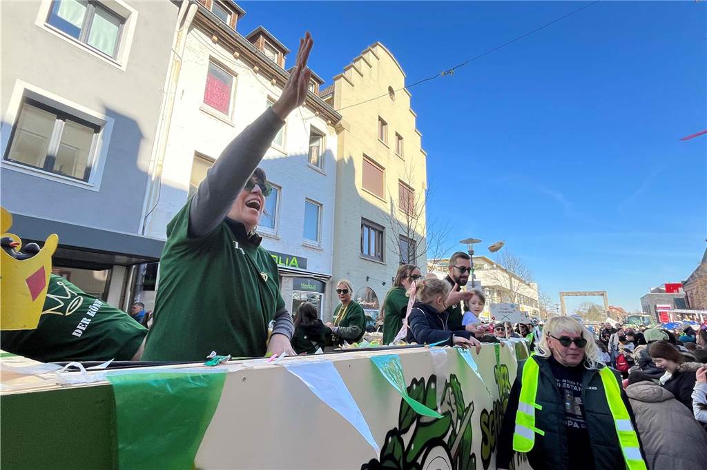Impressionen vom Rosenmontagszug 2025 in Dorsten