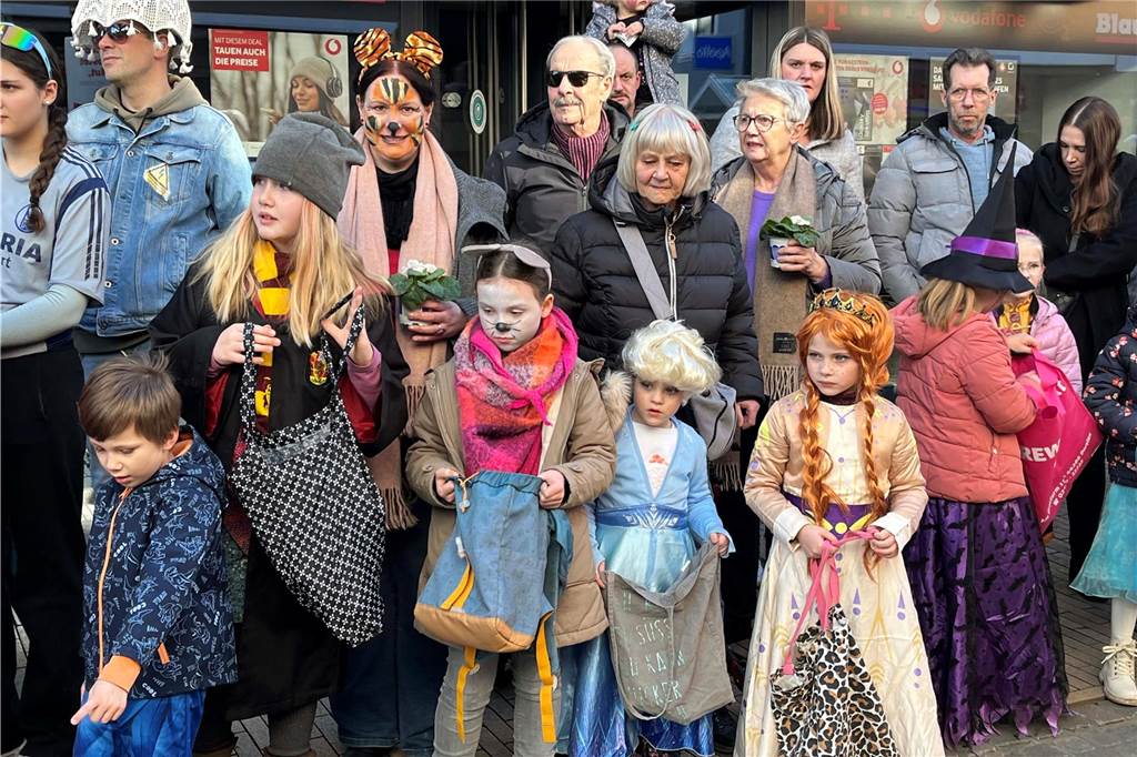 Impressionen vom Rosenmontagszug 2025 in Dorsten