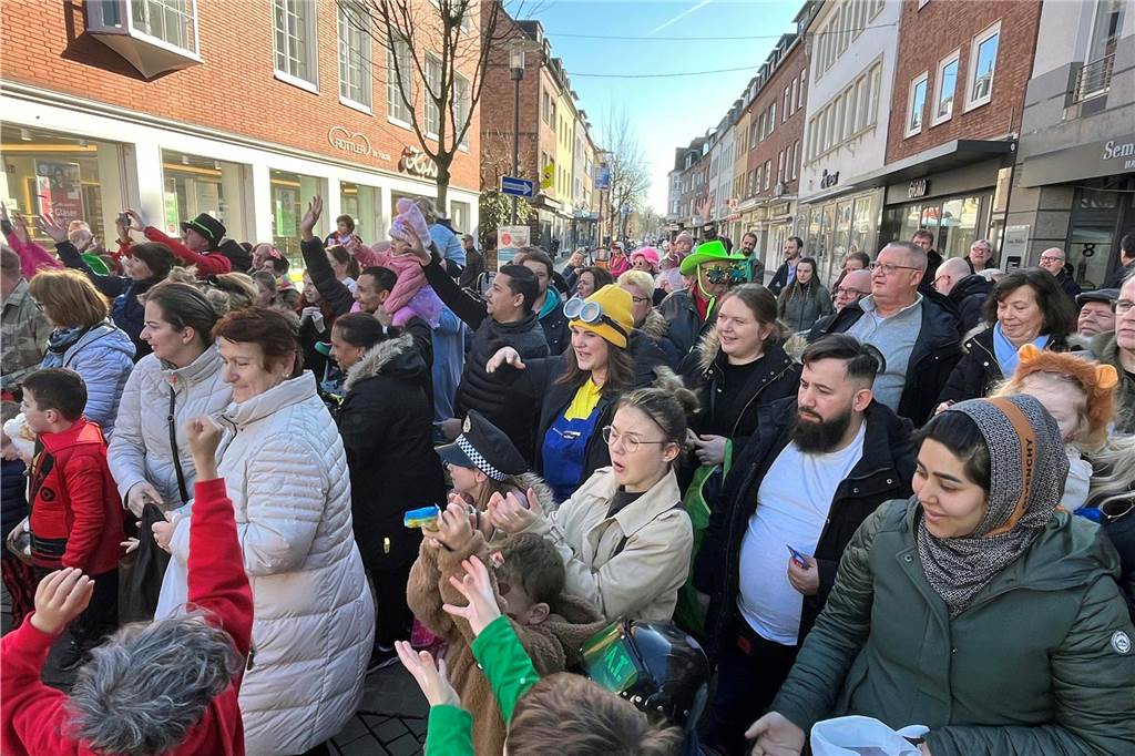 Impressionen vom Rosenmontagszug 2025 in Dorsten