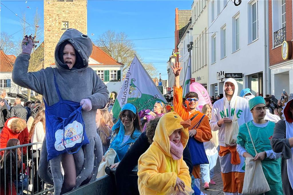 Impressionen vom Rosenmontagszug 2025 in Dorsten