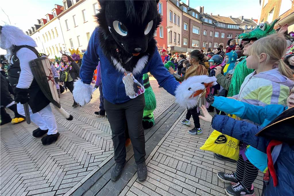 Impressionen vom Rosenmontagszug 2025 in Dorsten
