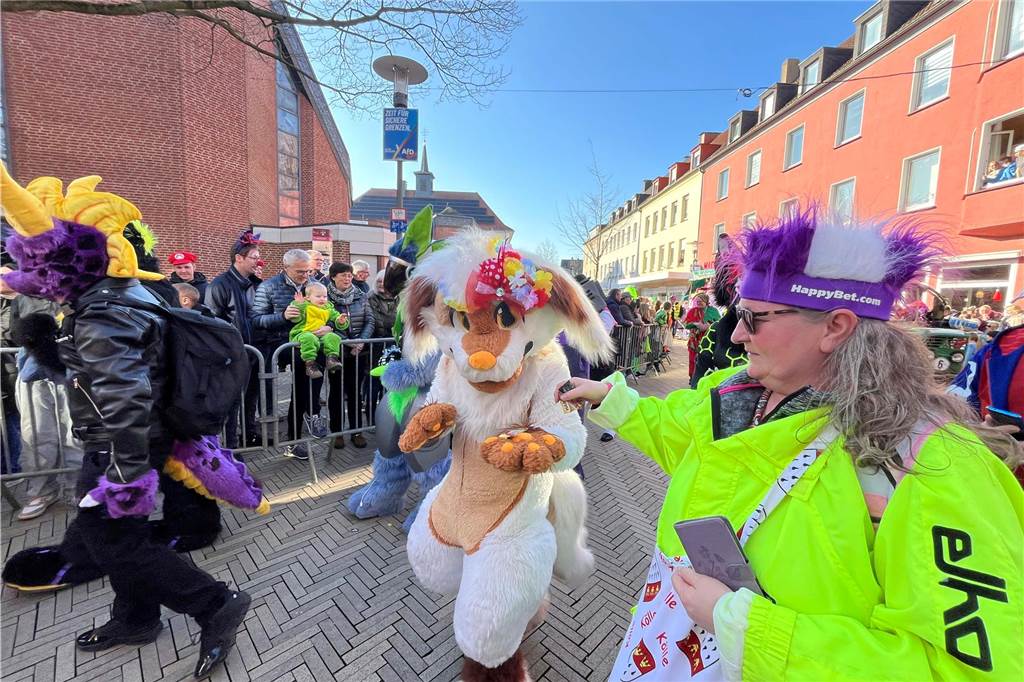 Impressionen vom Rosenmontagszug 2025 in Dorsten