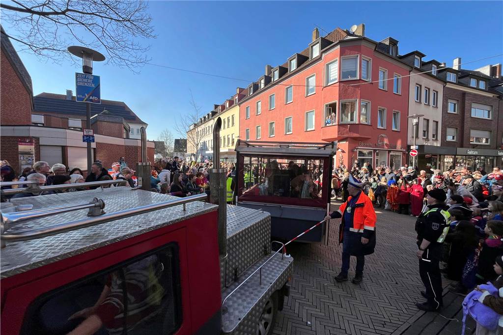 Impressionen vom Rosenmontagszug 2025 in Dorsten