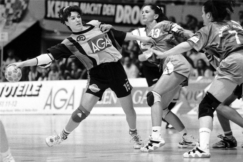 Impressionen vom Spiel der BVB-Handballerinnen 1997 gegen Ljubljana.