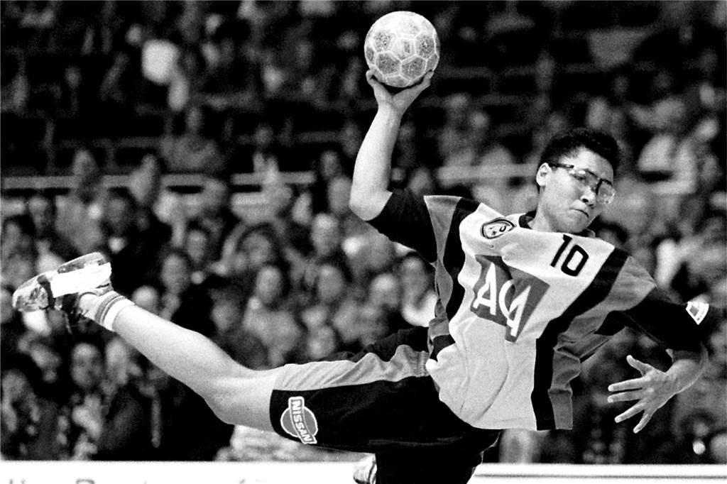 Impressionen vom Spiel der BVB-Handballerinnen 1997 gegen Ljubljana.