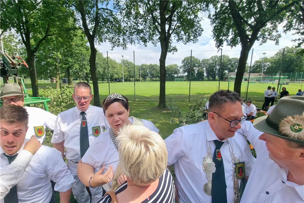 Impressionen vom Vogelschießen der Nienborger Bürgerschützen 2024. 