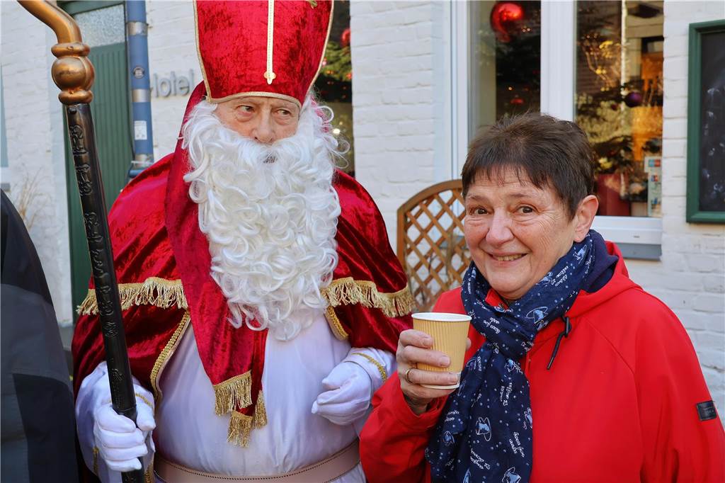 Impressionen vom Weihnachtsmarkt der Begegnung in Schermbeck
