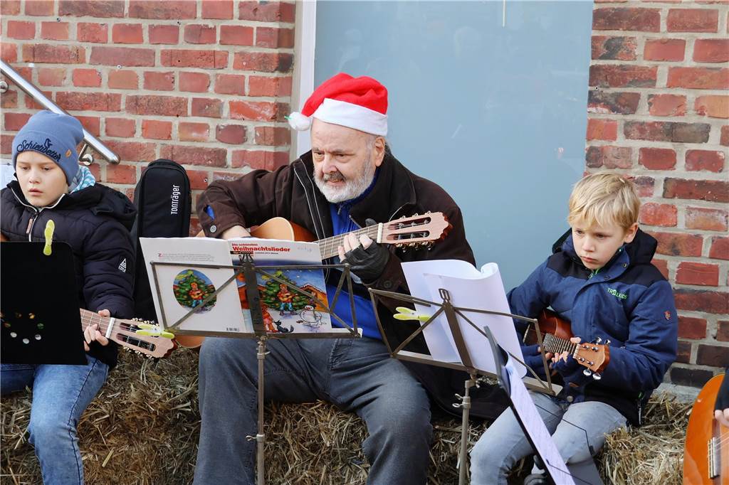 Impressionen vom Weihnachtsmarkt der Begegnung in Schermbeck