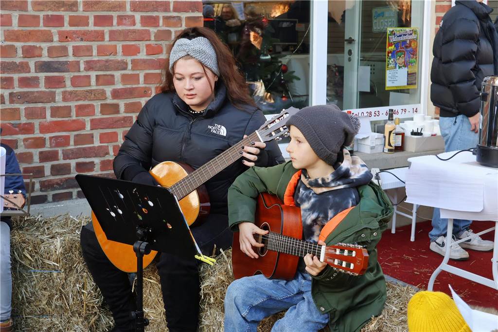 Impressionen vom Weihnachtsmarkt der Begegnung in Schermbeck