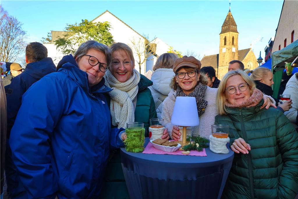 Impressionen vom Weihnachtsmarkt der Begegnung in Schermbeck