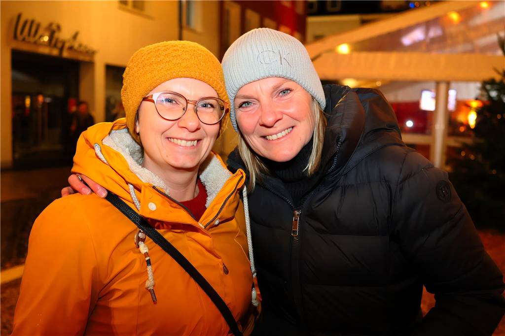 Impressionen vom Winterzauber auf dem Marktplatz in Dorsten mit WirSing