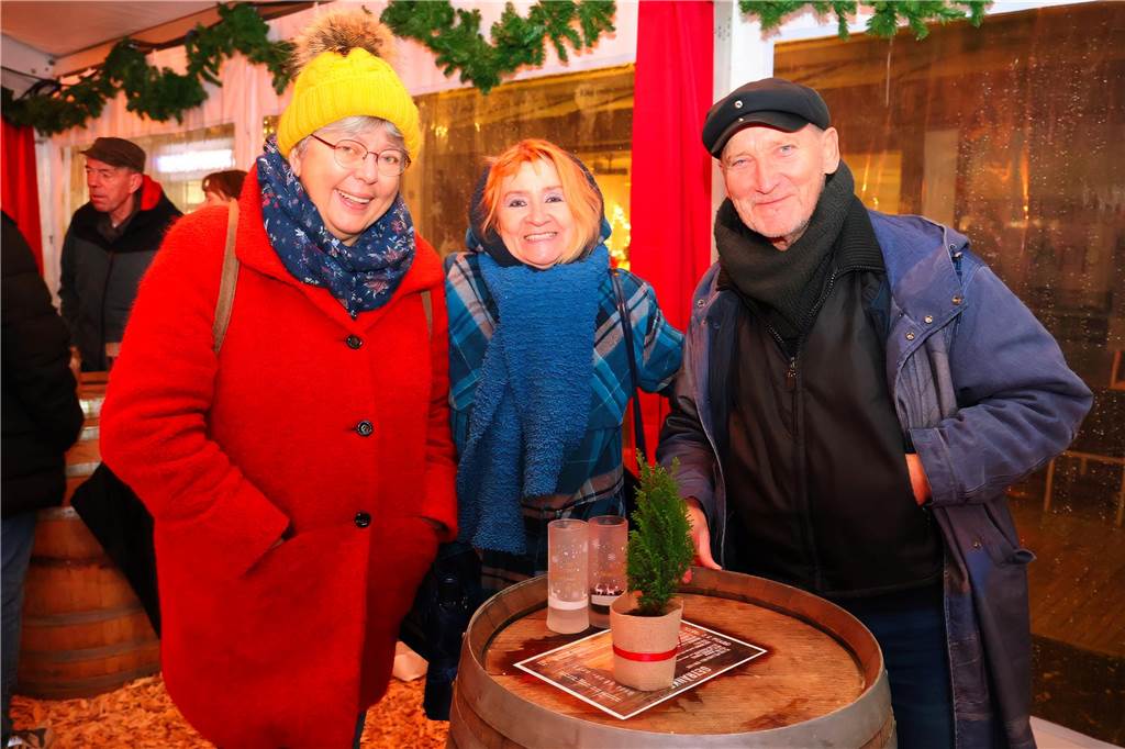 Impressionen vom Winterzauber auf dem Marktplatz in Dorsten mit WirSing