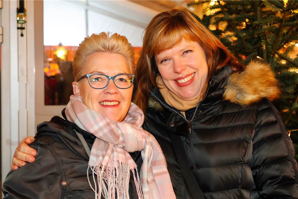 Impressionen vom Winterzauber auf dem Marktplatz in Dorsten mit WirSing