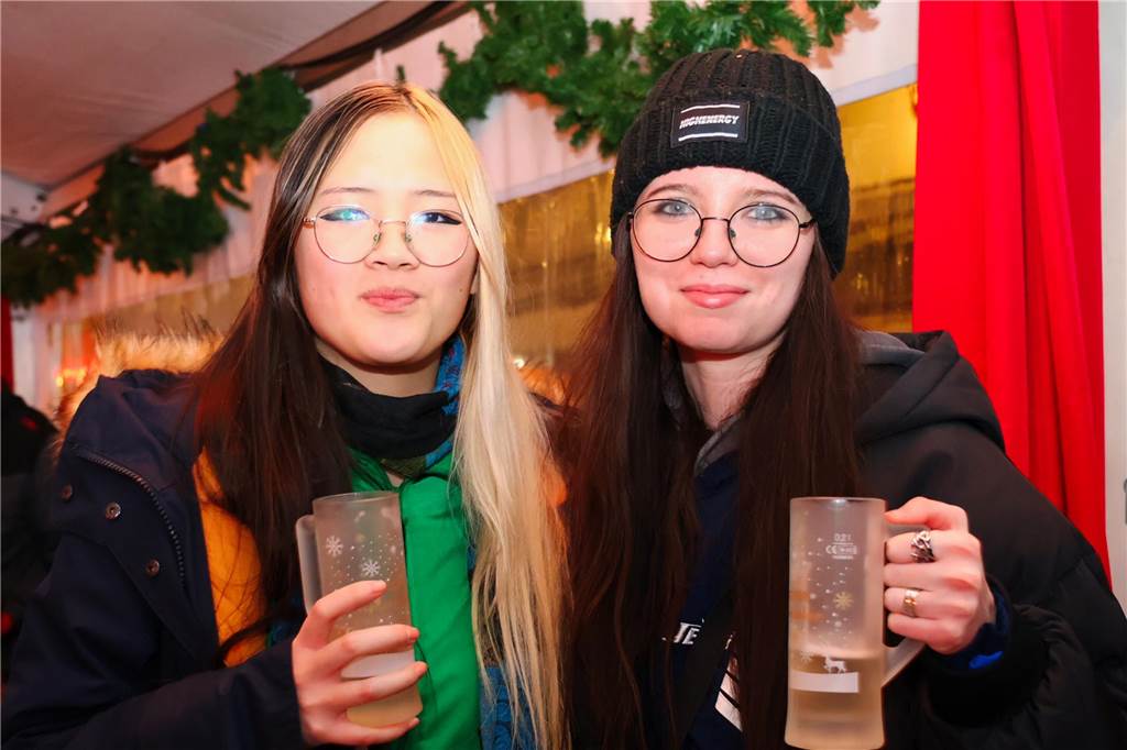 Impressionen vom Winterzauber auf dem Marktplatz in Dorsten mit WirSing
