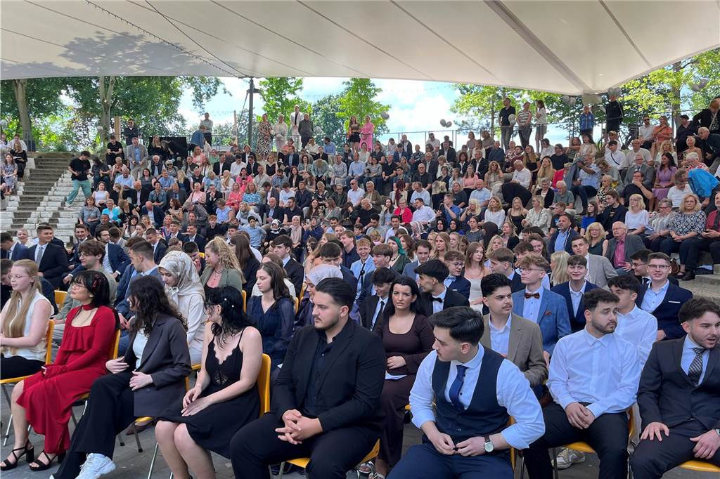 Impressionen von der Abitur-Feier des Gymnasium Petrinum