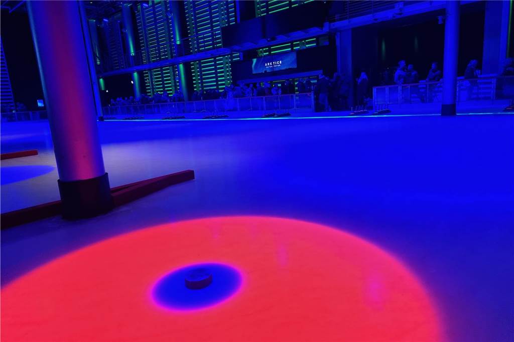 Viele Fotos: Eisstockturnier bei Tobit elektrisiert Teams und Zuschauer x