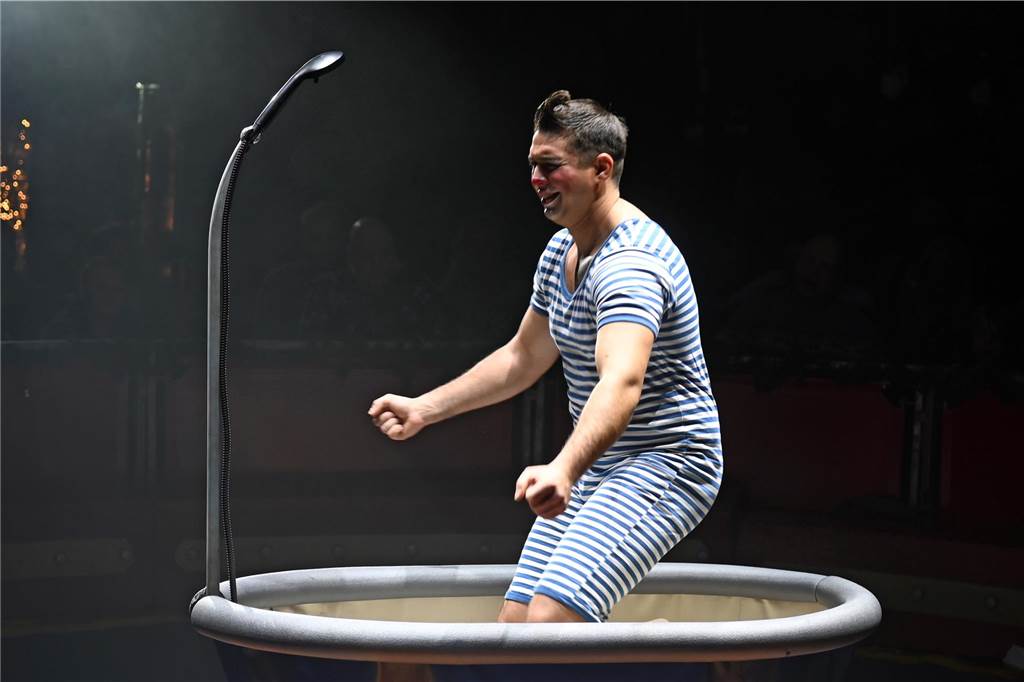 Impressionen von der Premiere des Dorstener Weihnachtscircus'