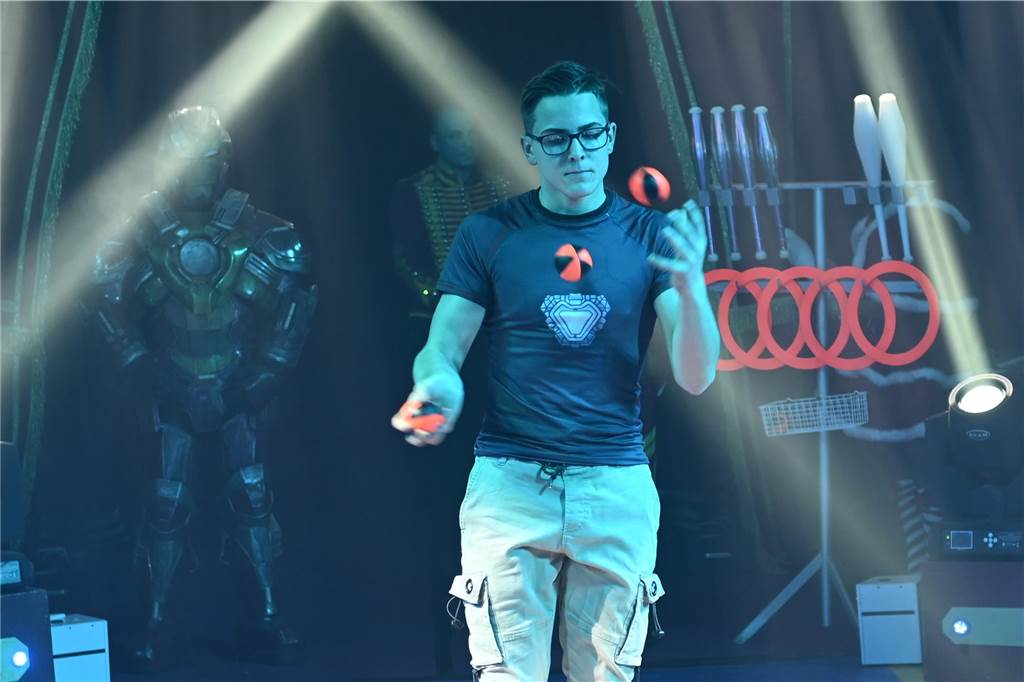 Impressionen von der Premiere des Dorstener Weihnachtscircus'