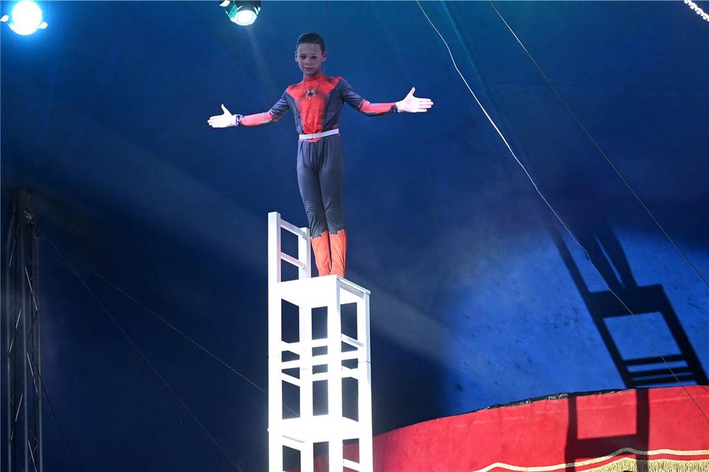 Impressionen von der Premiere des Dorstener Weihnachtscircus'