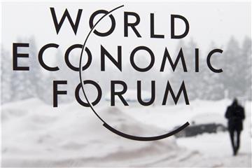 Im schweizerischen Davos treffen sich derzeit insgesamt mehr als 3000 Teilnehmer aus Politik, Wirtschaft und Gesellschaft unter dem Motto „Für eine gemeinsame Zukunft in einer zerrütteten Welt“. Foto: Gian Ehrenzeller