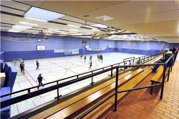 In allen Hallensportarten sind die Castrop-Rauxeler Mannschaften durch Corona arg gebeutelt.